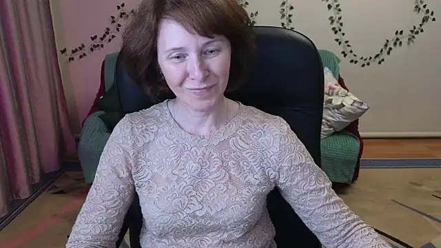 Lia_Tito: онлайн-секс-чат