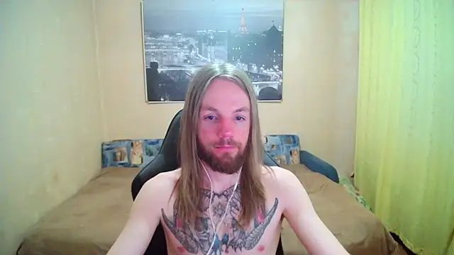 AdamDickens Show in webcam