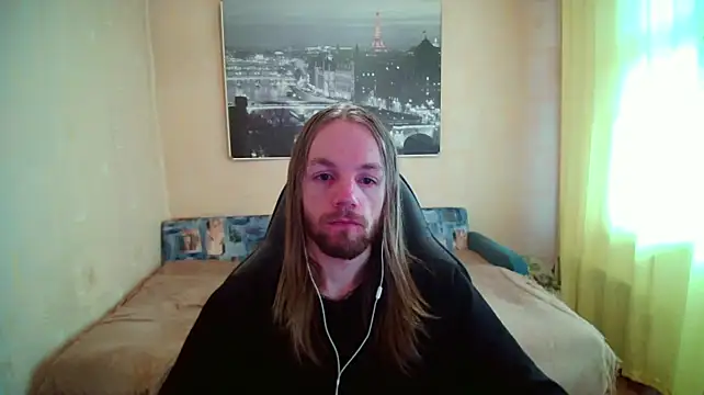 AdamDickens Show in webcam