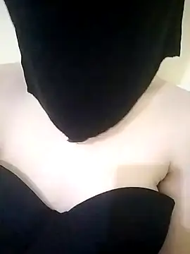 Miss-Lynda Adlı Modelin Web Kamerası Şovu