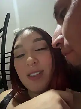 Show de Karen18_boobs na webcam