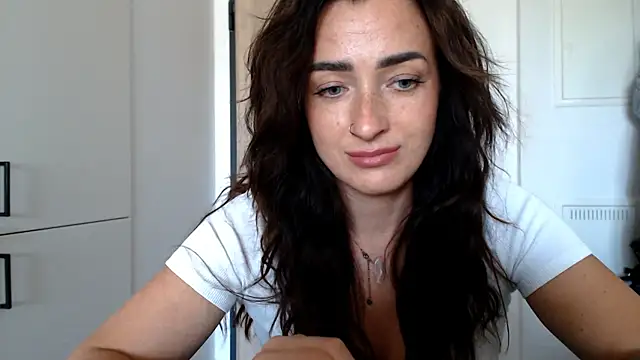 LorenneRose XXX чат на живо