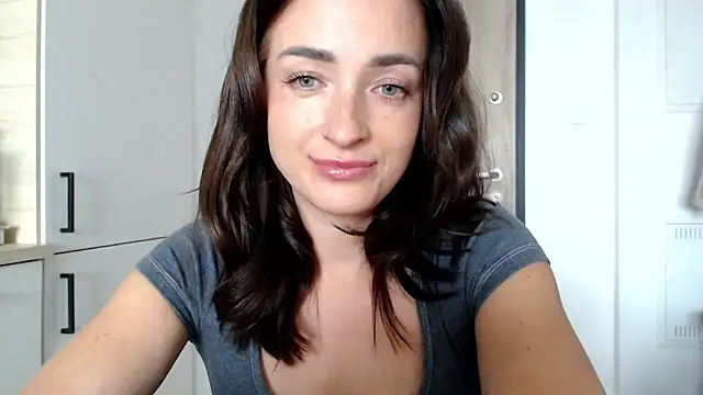 Chat +18 de LorenneRose ao vivo