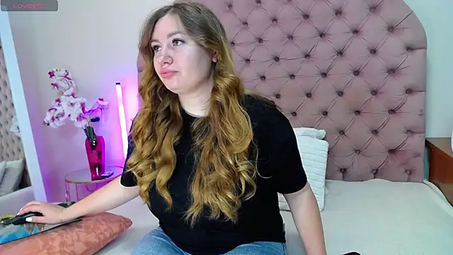 Chat +18 de _Agata_ ao vivo