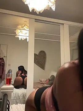 Islaymae_gilf webcam show