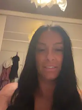 Islaymae_gilf Pertunjukan Webcam