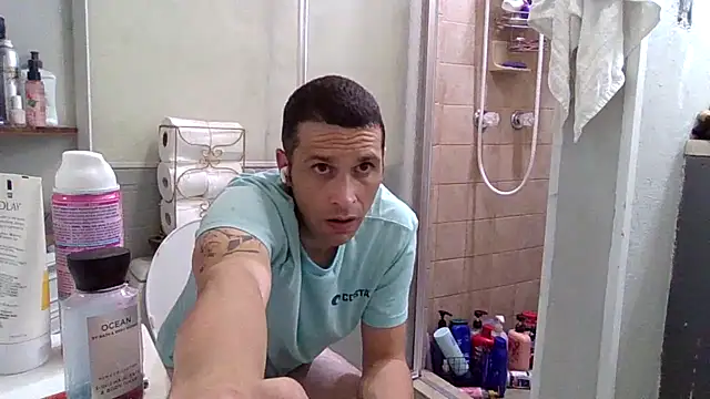 dik4cache Show in webcam