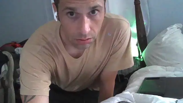 dik4cache's Webcam Show