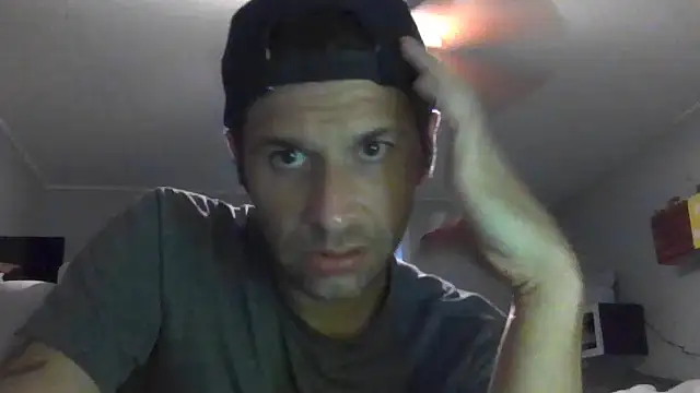 dik4cache's Webcam Show