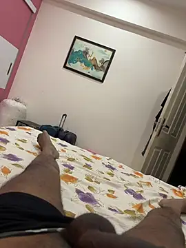 tippytop_311 Show in webcam