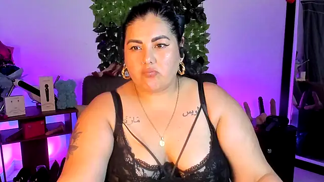 AndreaKinky – webcam-show