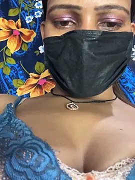 HOTTY-TINA's Webcam Show