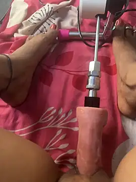 Show Webcam de HOTTY-TINA