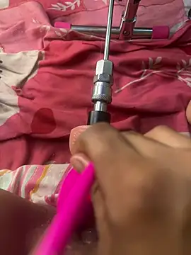 HOTTY-TINA's Webcam Show