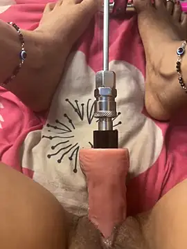 HOTTY-TINA 现场性爱视讯表演