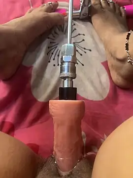 HOTTY-TINA's Webcam Show