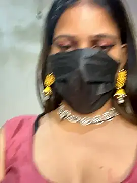 HOTTY-TINA Adlı Modelin Web Kamerası Şovu