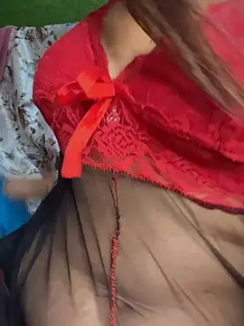 HOTTY-TINA Adlı Modelin Web Kamerası Şovu