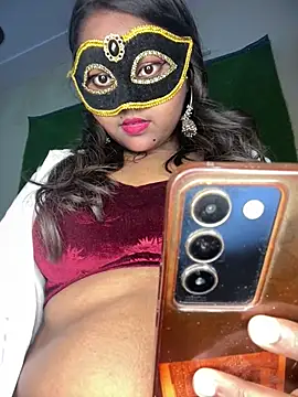 HOTTY-TINA Pertunjukan Webcam