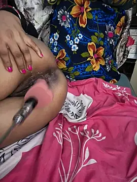 HOTTY-TINA's Webcam Show