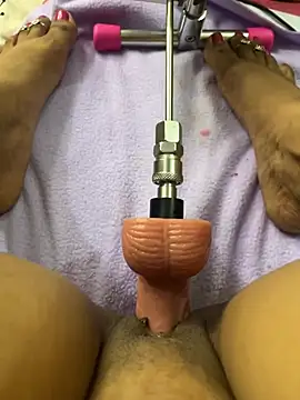 HOTTY-TINA webcam show
