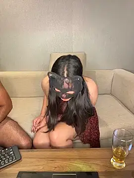 Horny_couple335 Pertunjukan Webcam