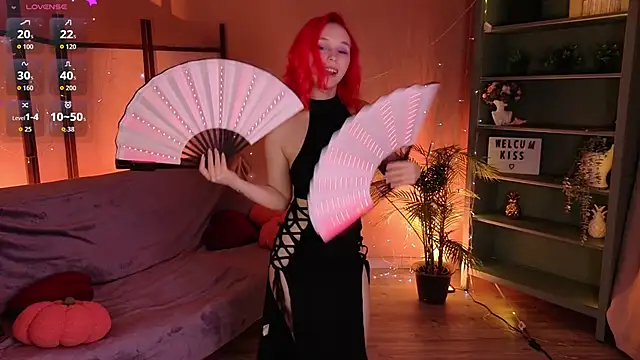 NaomiYoru's Webcam Show