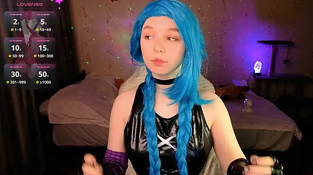 NaomiYoru's Webcam Show
