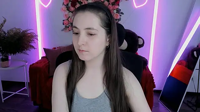 Chat +18 de VirtuallVoyant ao vivo