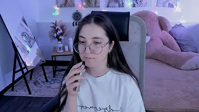 VirtuallVoyant Chat XXX in diretta