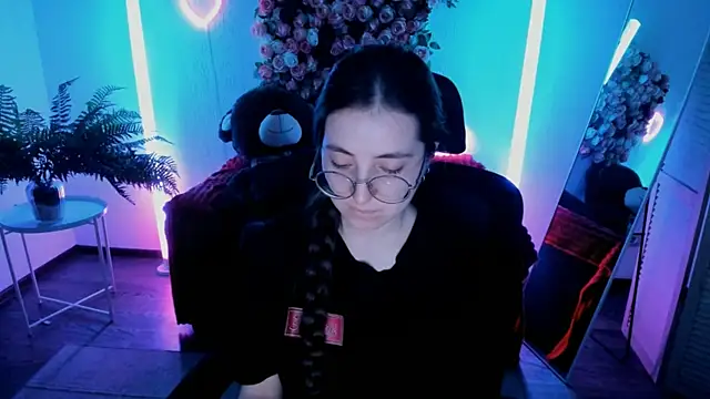 VirtuallVoyant – Naživo XXX chat