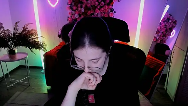 Živý XXX chat VirtuallVoyant