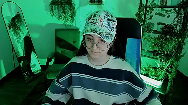 VirtuallVoyant Chat XXX in diretta