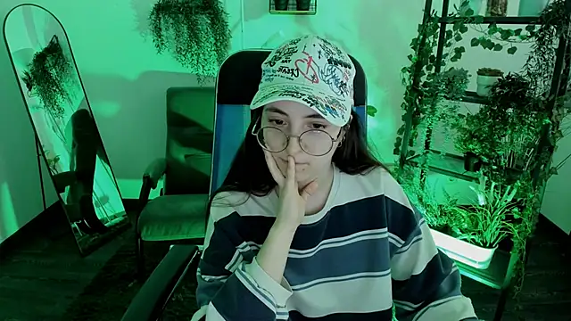VirtuallVoyant Live XXX-Chat