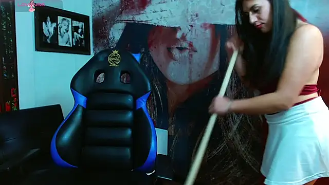 gigi_gilt_'s Live XXX Chat