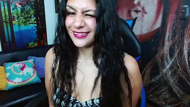 gigi_gilt_'s Live XXX Chat
