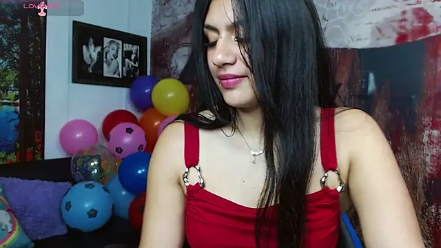 gigi_gilt_ Live XXX-chat