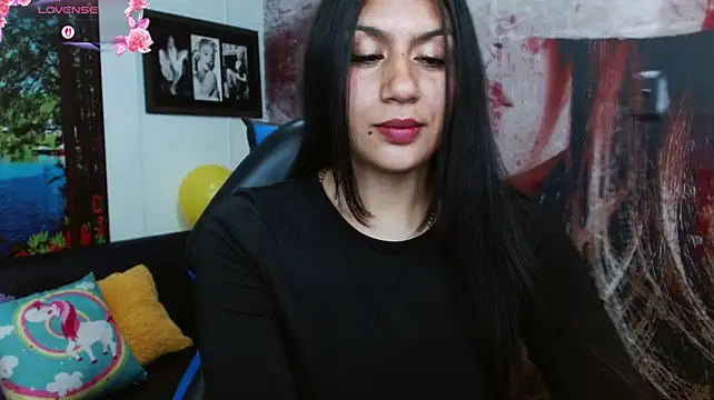 gigi_gilt_ Live XXX-chat