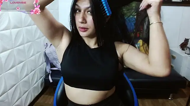 gigi_gilt_ webcam show