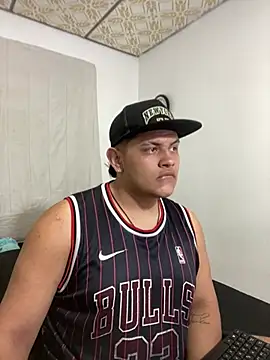 boy_jasson 在線直播表演