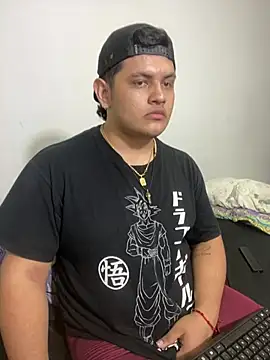 boy_jasson Show Webcam