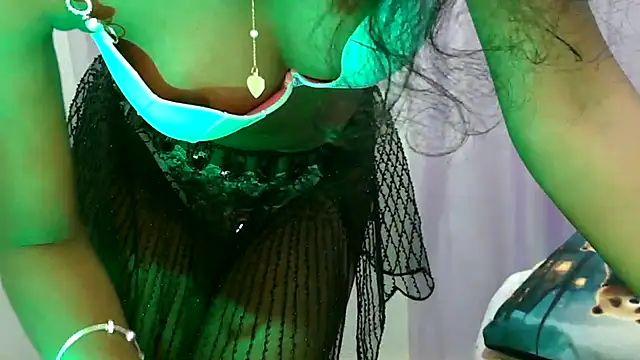 Alexa-Telugu's Live XXX Chat