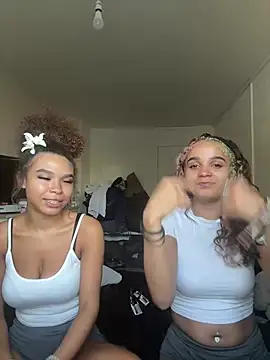 Kayla19XXn Webbikameraesitys