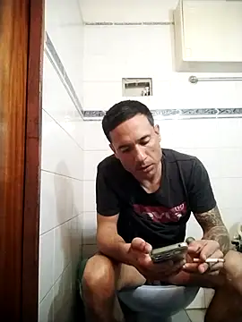 TrappingTransit's Webcam Show