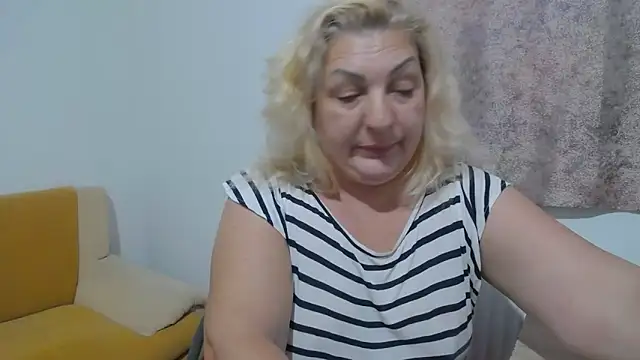 clarabbw47 Webcam-Show