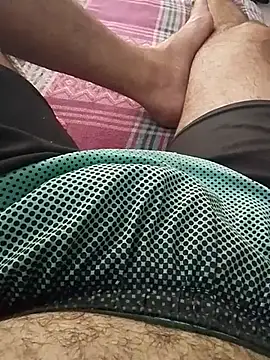 Pokazy przed kamerką – euaxn8116