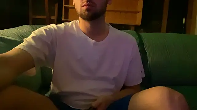 הופעת וובקאם של hairyavg
