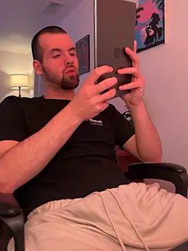 hairyavg's Webcam Show