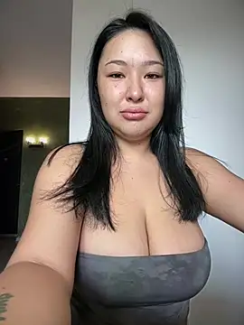 Chat +18 de thedaynahoney ao vivo