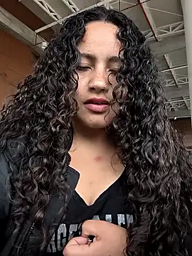 Yaya_watson's Webcam Show